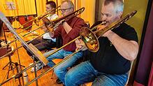 Die Trachtenkapelle Todtmoos probt für das Osterkonzert Sonntag, 31. März. Bild: abö