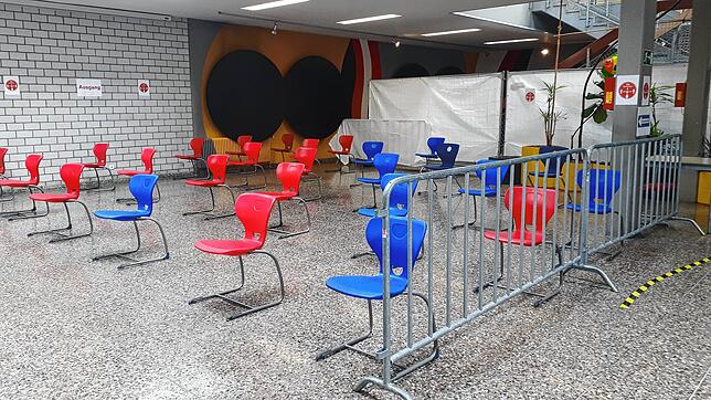 Der Wartebereich im VS-Abstrichzentrum.