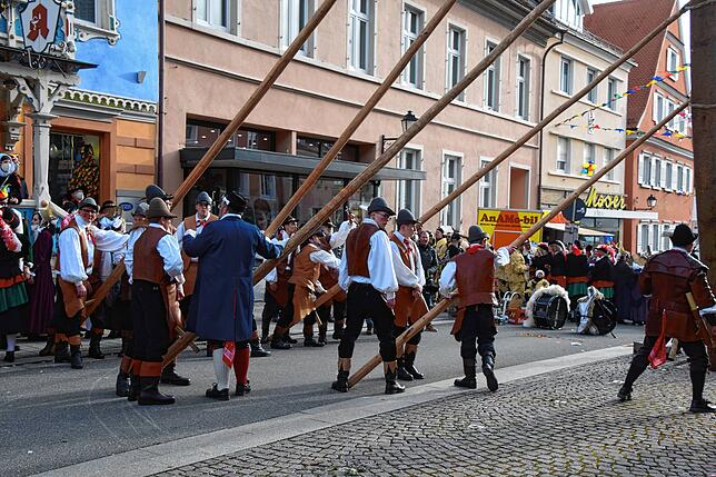 Bild 19: Bilder vom Narrenbaum-Setzen in Stockach Teil 2