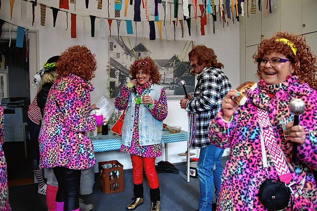 Bild 16: Bilder vom Schmutzigen Dunschtig 2025: Fasnachtszauber bei der SÜDKURIER-Redaktion in Radolfzell!