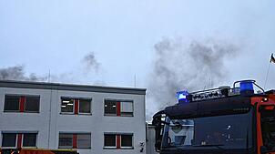 Um kurz vor 4 Uhr bricht der Brand ausgebrochen.