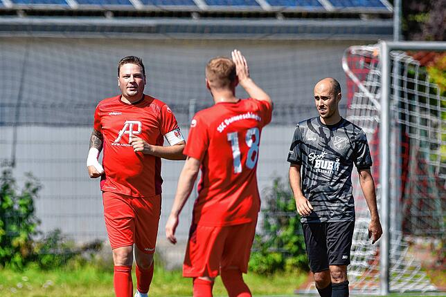 Bild 12: Die besten Bilder vom Torspektakel zwischen dem SSC Donaueschingen und dem FC Grüningen
