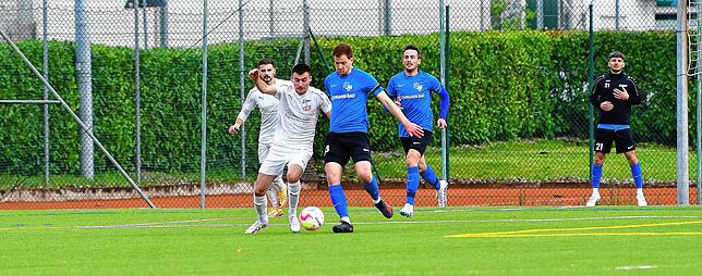 Bild 41: SG Mettingen/Krenkingen setzt sich mit 4:1 beim VfB Waldshut durch &ndash; und wir haben Bilder!