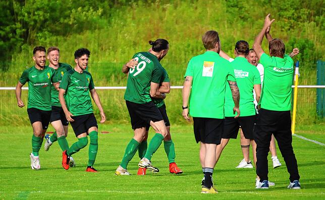 Bild 29: SV Herten II gewinnt Spitzenspiel beim SV Karsau mit 2:0 &ndash; und wir haben Bilder!