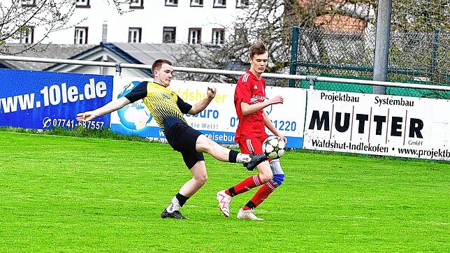 Bild 29: SV Nöggenschwiel besiegt den FC Dachsberg mit 8:1 – und wir haben Fotos!