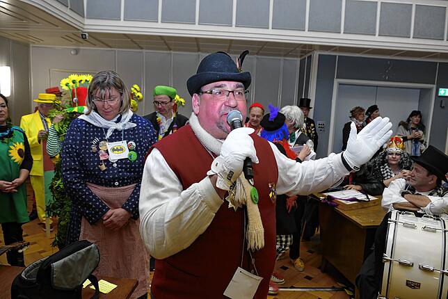 Bild 7: Alle Bilder zum Schmotzigen Dunschtig: Narren übernehmen das Singener Rathaus