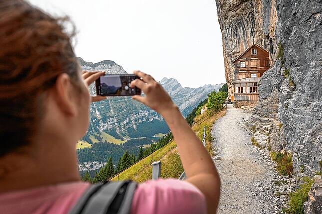 Beliebtes Fotomotiv: Das Berggasthaus Aescher. Hier ist es idyllisch – dennoch sind die Pfade dorthin keine Spazierwege.