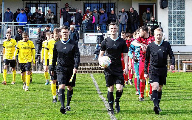 Bild 1: Die besten Bilder vom Linzgauderby zwischen FV Walbertsweiler-Rengetsweiler und SV Denkingen