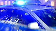 Ein Streifenwagen der Polizei (Symbolbild)