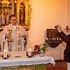 Isolde Amann zeichnete die Eucharistiefeier mit Pfarrer Christoph Eichkorn in der Marienkapelle in Balzhausen auf, die auf einem ...