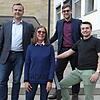 Der FDP Ortsverband Friedrichshafen stellt sein Wahlprogramm vor (von links): Christian Steffen-Stiehl, Gaby Lamparsky, Sascha Schmidt ...