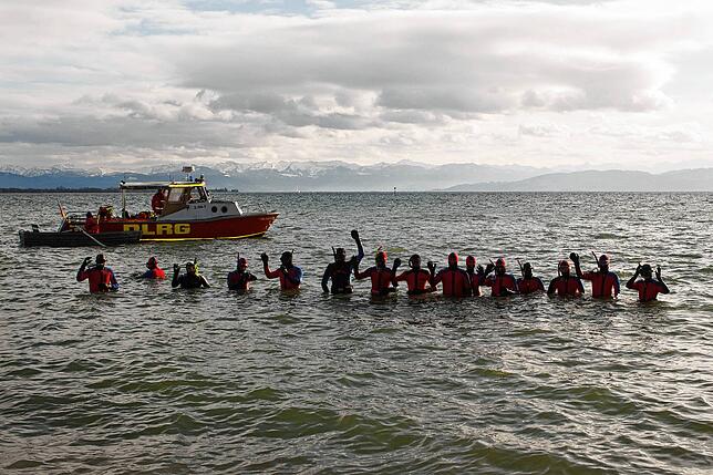 Sechs Grad Wassertemperatur? Auszuhalten, wie die Schwimmer anschließend berichteten.