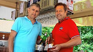 Am Weinbrunnen des Vereins Aktives Todtmoos gibt es während des Fischmarkts gute Tropfen und Cocktails.