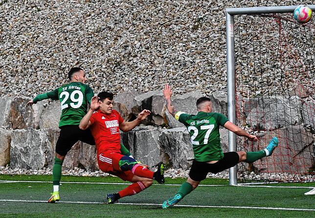 Bild 22: SV Herten siegt 3:1 beim VfR Bad Bellingen &ndash; und wir haben Bilder!