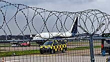 Die Boeing 737 steht am Donnerstagnachmittag, 7. März, auf dem Flughafen Friedrichshafen. Am Abend zuvor ist die Maschine aus Zürich ...