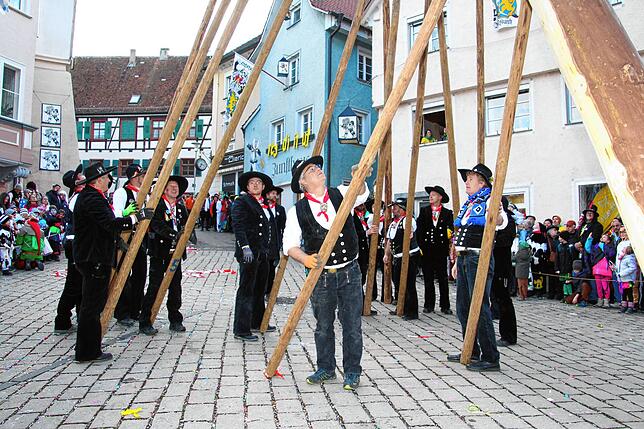 Bild 8: Meßkirch feiert Fasnet: Die besten Bilder vom Schmotzigen Dunnschdig
