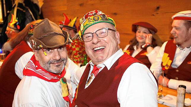 Bild 9: Bunt und laut! Hunderte Narren aus nah und fern feiern in Konstanz eine Fasnachts-Party