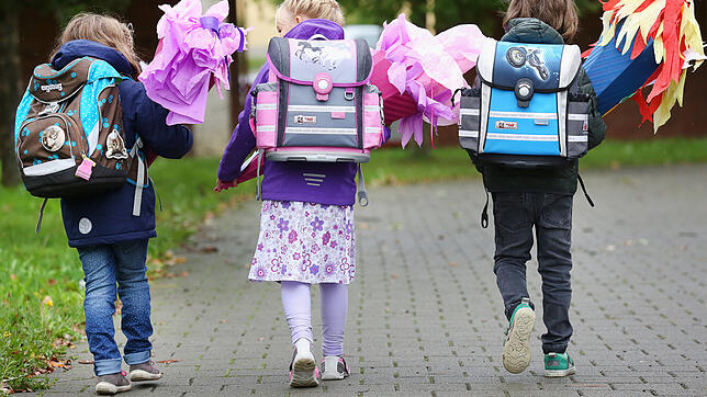Später zur Schule: Die Verlegung des Stichtags für die Einschulung in Baden-Württemberg wirkt sich unmittelbar auf die Planungen der ...