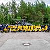 Gruppenfoto vor Helikopter. Die Feuerwehren aus Donaueschingen und Mönchweiler üben gemeinsam mit den Brandschutzexperten von @fire.