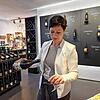 &bdquo;Zum Raclette und Fondue empfehle ich einen weißen Wein mit milderer Säure&ldquo;, erklärt Sommelière Marleen Sturm. Mit dem Cuvée ...
