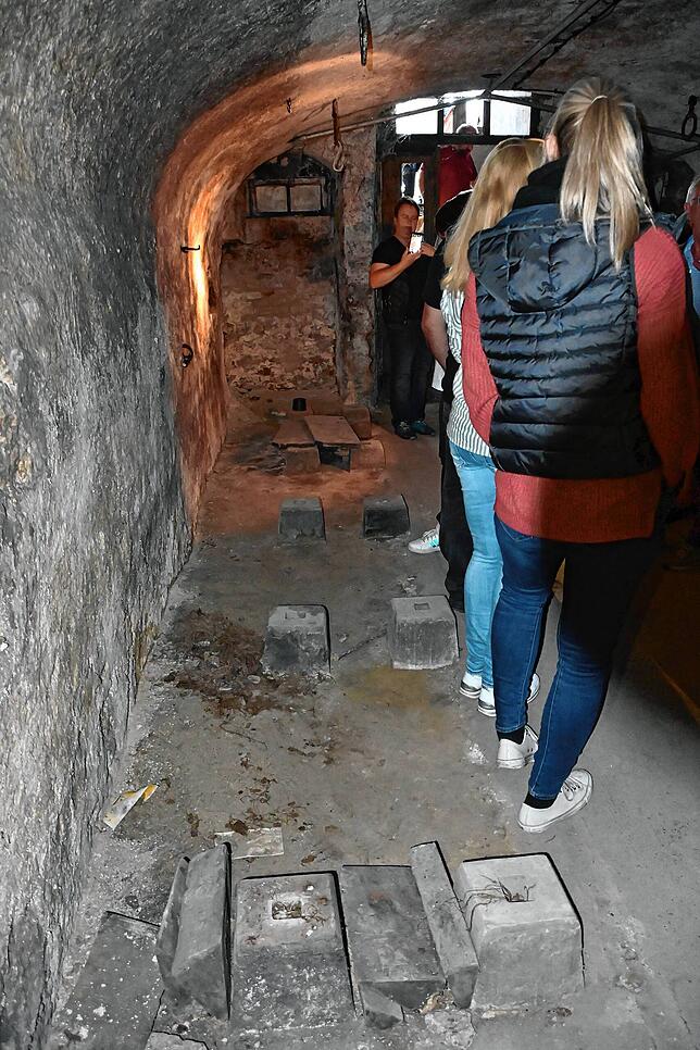 Die Überreste von Stockachs erster Kegelbahn im Keller der früheren Germania, die es bis 1955 gab.
