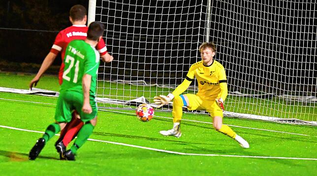 Bild 2: SV Waldhaus gewinnt 2:1 beim FC Schönau – und wir haben Fotos!