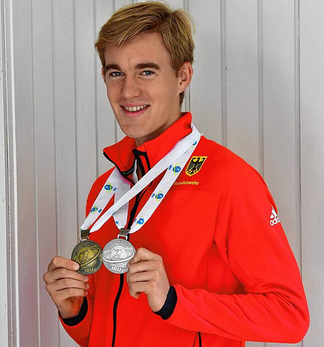 Fabian Kaskel (18) aus Bad Säckingen ist seit gut zehn Jahren Biathlet. Begonnen hat er beim SC Bad Säckingen, wechselte 2017 beim SC ...