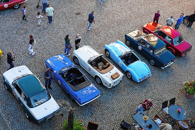 Bild 2: So schön war die Oldtimer-Rallye Eggberg-Klassik am Freitag
