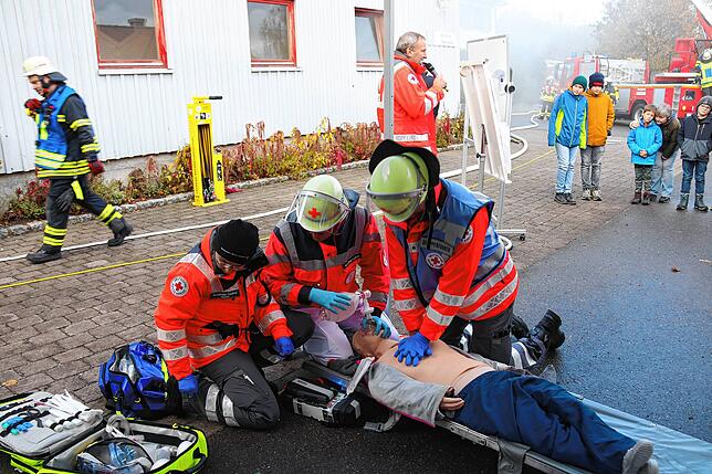 Bild 7: Bilder von der Feuerwehrhauptübung der Feuerwehr Riedheim