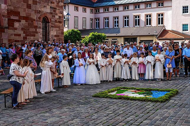 Bild 13: Fronleichnams Prozession in Villingen