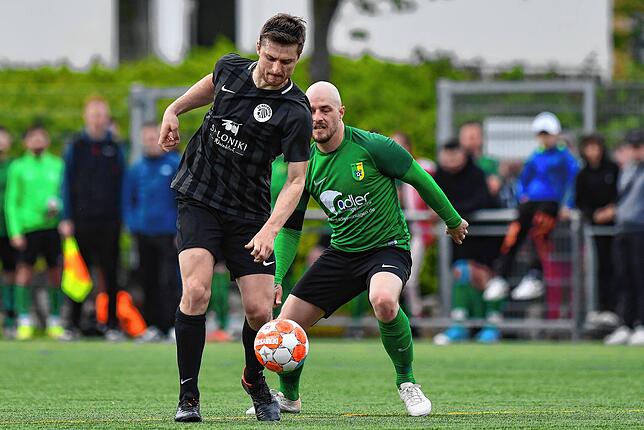 Bild 8: SV Herten trennt sich vom FC Hochrhein mit 3:3 &ndash; und wir haben Bilder!