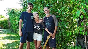 Schlagersängerin Alexandra Hofmann unterstützt das Team Buchholz, Vater Thomas und Sohn Maik, bei den Vorbereitungen zum Revival von ...