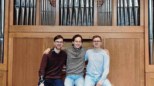 Christian Kotscherowski, Marc Bungeroth Olmos und Emil Bakiev spielen am kommenden Samstag in Bad Dürrheim. Foto: S. J. Bleicher