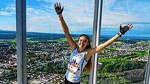 Lara Elea Eckhardt rennt im Team mit Sarah Seher den Turm in 10:25 Minuten hinauf. Damit belegen sie den ersten Platz in der ...
