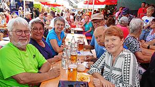 Bild : So schön war es auf dem Scheunenfest in Schlatt am Randen