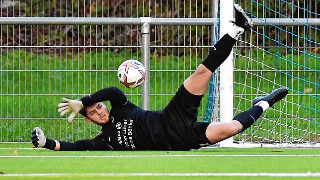 Sichert den Sieg: Yannik Boll – hier ein Archivbild – parierte beim 3:1-Sieg der SG Mettingen/Krenkingen gegen den FC Hauingen einen ...
