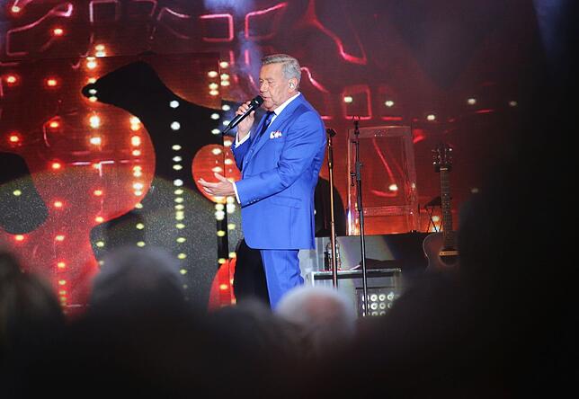 Bild 3: Roland Kaiser begeistert 5000 Fans beim Schloss Salem Open Air &ndash; Teil 1