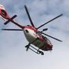 Ein Rettungshubschrauber der DRF im Einsatz (Symbolbild) Ein Heli musste zu schweren Unfällen in den Landkreisen Waldshut und Lörrach ...