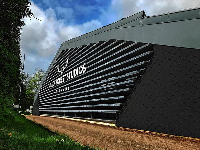 Hier ist nichts mehr, wie es mal war: Diese Fassade hat nicht nur einen neuen Anstrich bekommen, sie wurde komplett modernisiert. ...
