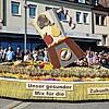 Beim großen Erntedankumzug am Sonntag stimmt einfach alles: Tausende Besucher bewundern bei Sonnenschein die mühevoll gestalteten ...