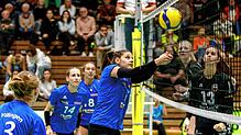 Alisa Greguric (am Ball) und der TV Villingen spielen am Samstag beim USC Konstanz, nicht gerade der Lieblingsgegner der ...