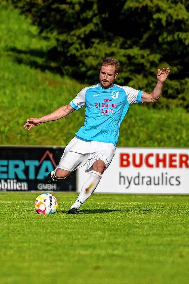 Bild 5: Bilder vom 3:1-Sieg der SG Höchenschwand/Häusern im Kreisliga A-Aufstiegsspiel beim FC Erzingen II