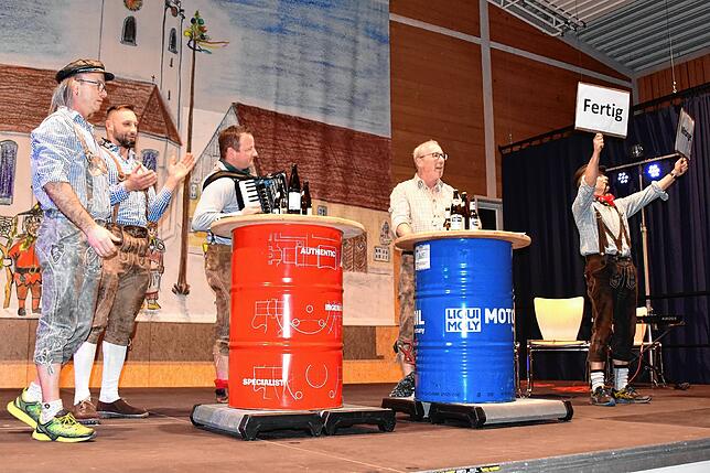 Bild 13: Die schönsten Bilder vom Bunten Abend des Heudorfer Narrenverein Heuliecher