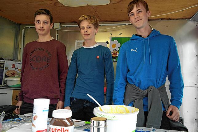Bild 11: Bilder vom Sonntagsfrühschoppen beim Blütenfest in Oberteuringen