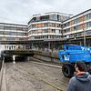 Noch wird in und um das alte Krankenhaus eifrig gearbeitet, aber schon in wenigen Tagen sollen die ersten Arztpraxen im Campus einziehen.