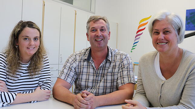 Melanie Boll (links) und Christopher Bäuerle von der Werkrealschule werden die Geschicke der Bonndorfer Schüler auch nach Schließung der ...