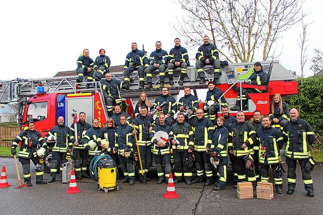 Die Feuerwehr Pfullendorf – hier ist ein Teil der Truppe auf unserem Archivbild aus dem Jahr 2019 zu sehen – hat derzeit 54 ...