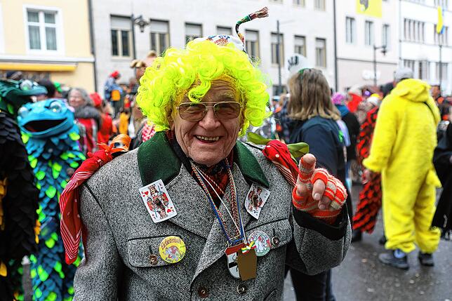 Bild 17: Die Konstanzer Fasnacht außer Rand und Band! Hästräger feiern auf der Marktstätte – die schönsten Bilder!