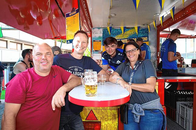 Bild 37: Es wird weiter gefeiert - alle Fotos vom Dettinger Dorffest am Samstag