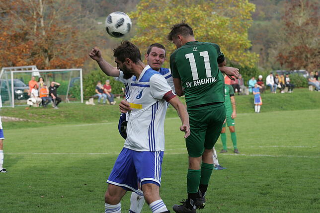 Bild 6: FC Weizen siegt beim SV Rheintal mit 3:1 &ndash; wir haben die Bilder!